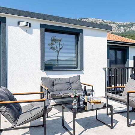 Sumice Inn Petrovac Екстериор снимка