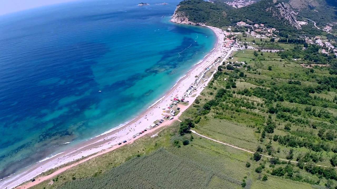 Sumice Inn Petrovac Екстериор снимка